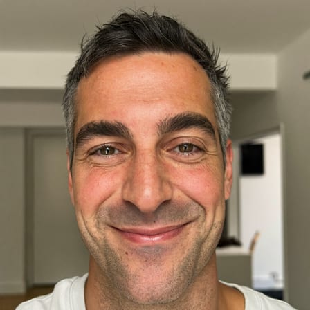 Portrait d'un habitant de la Cousinerie après sa demande de devis à Villeneuve-d'Ascq